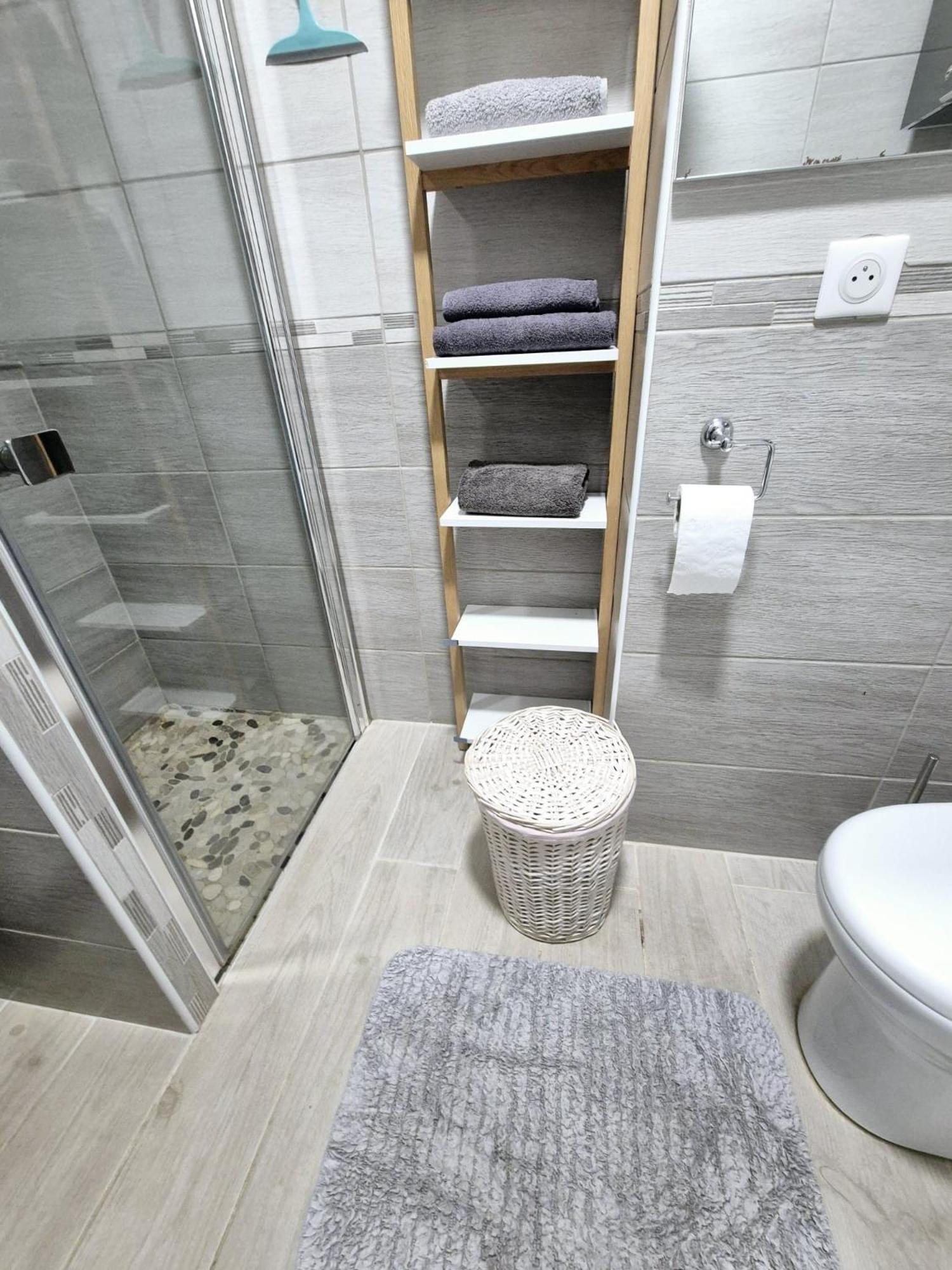 Ferienwohnung Chez Celine & Rudi Moriani Plage Exterior foto